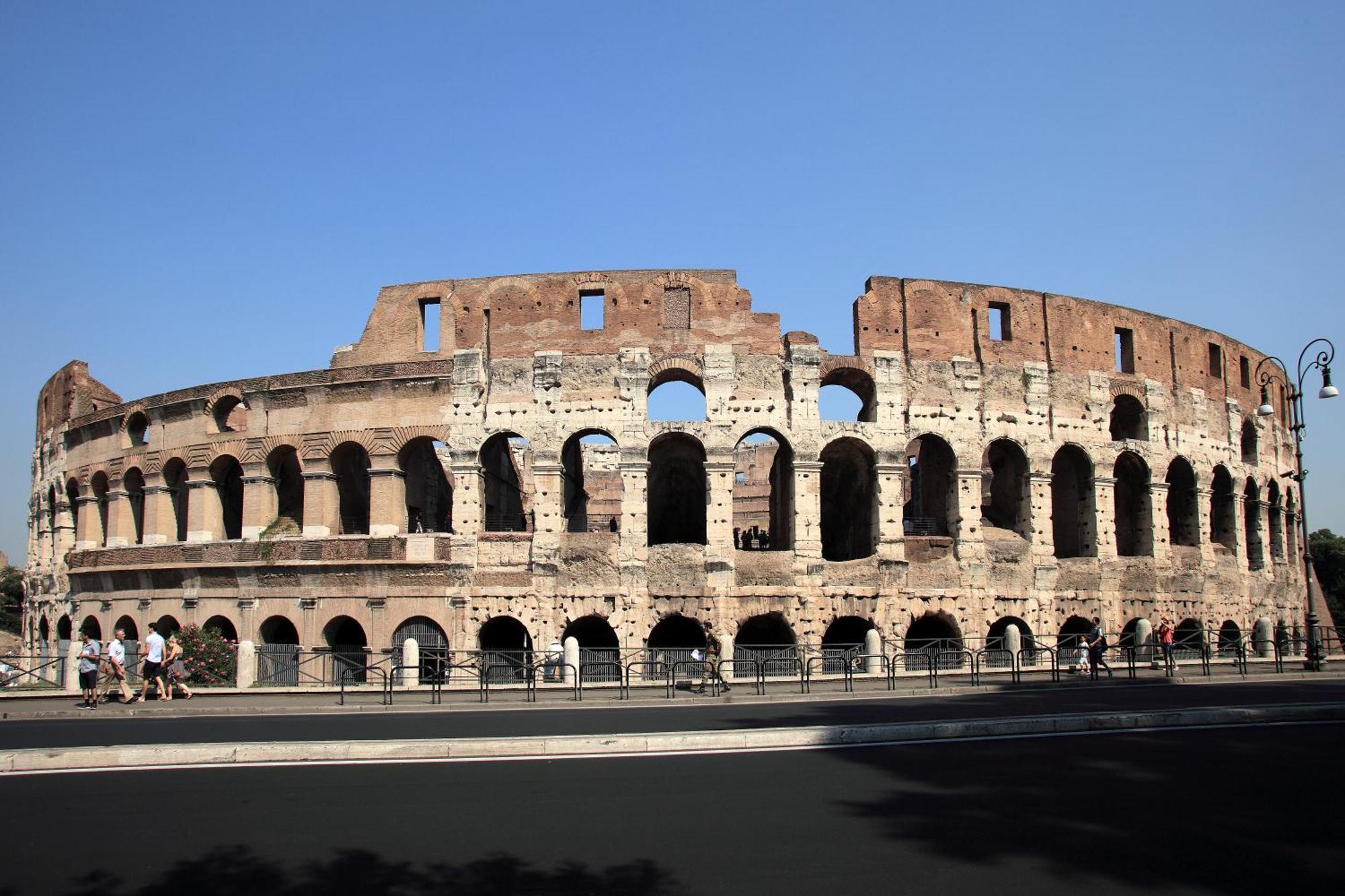 רומא Appartamento D'Epoca Colosseo Art Gallery מראה חיצוני תמונה
