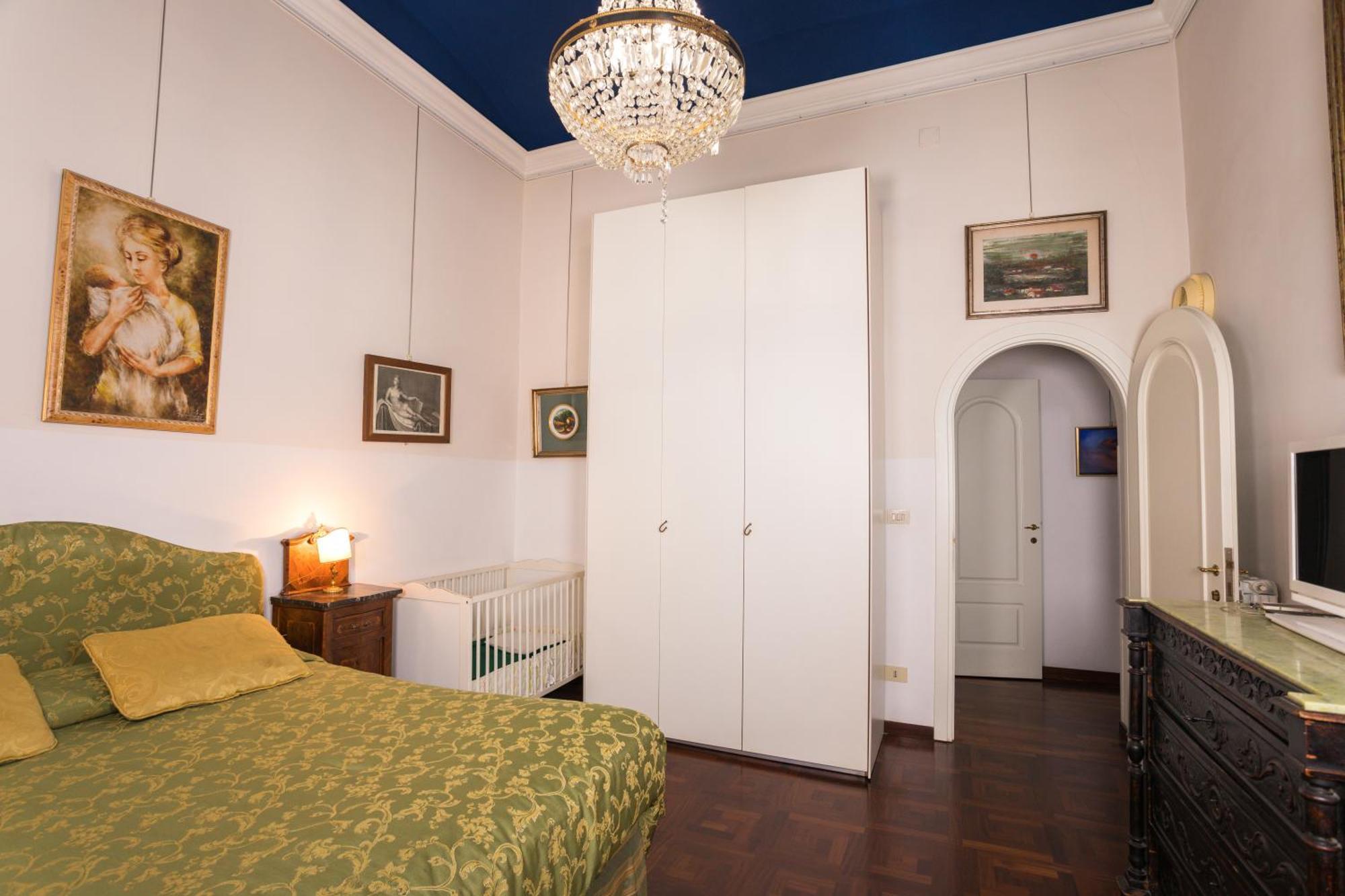 רומא Appartamento D'Epoca Colosseo Art Gallery מראה חיצוני תמונה