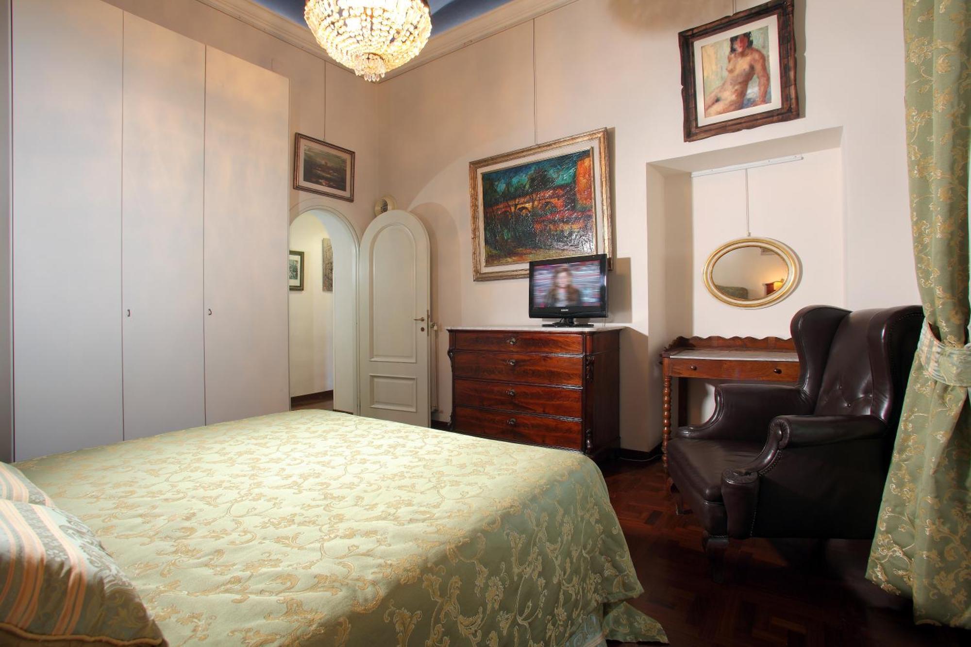 רומא Appartamento D'Epoca Colosseo Art Gallery מראה חיצוני תמונה